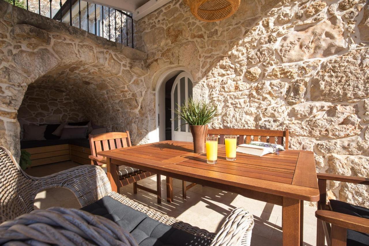 House Misto Villa Dobrinj Exterior photo
